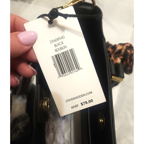 🆕️ NWT! Steve Madden Black Purse with Leopard Scarf & Matching Makeup Bag - Picture 8 of 14